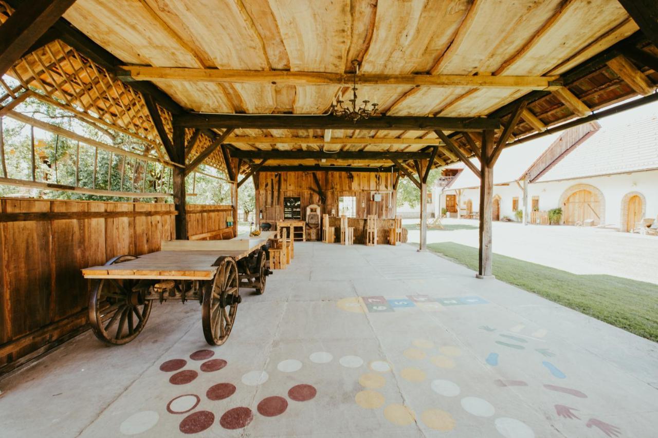 Hotel Treehouse Drevesna Hiska Strkovo Gnezdo Ranc Jures Ljutomer Exterior foto