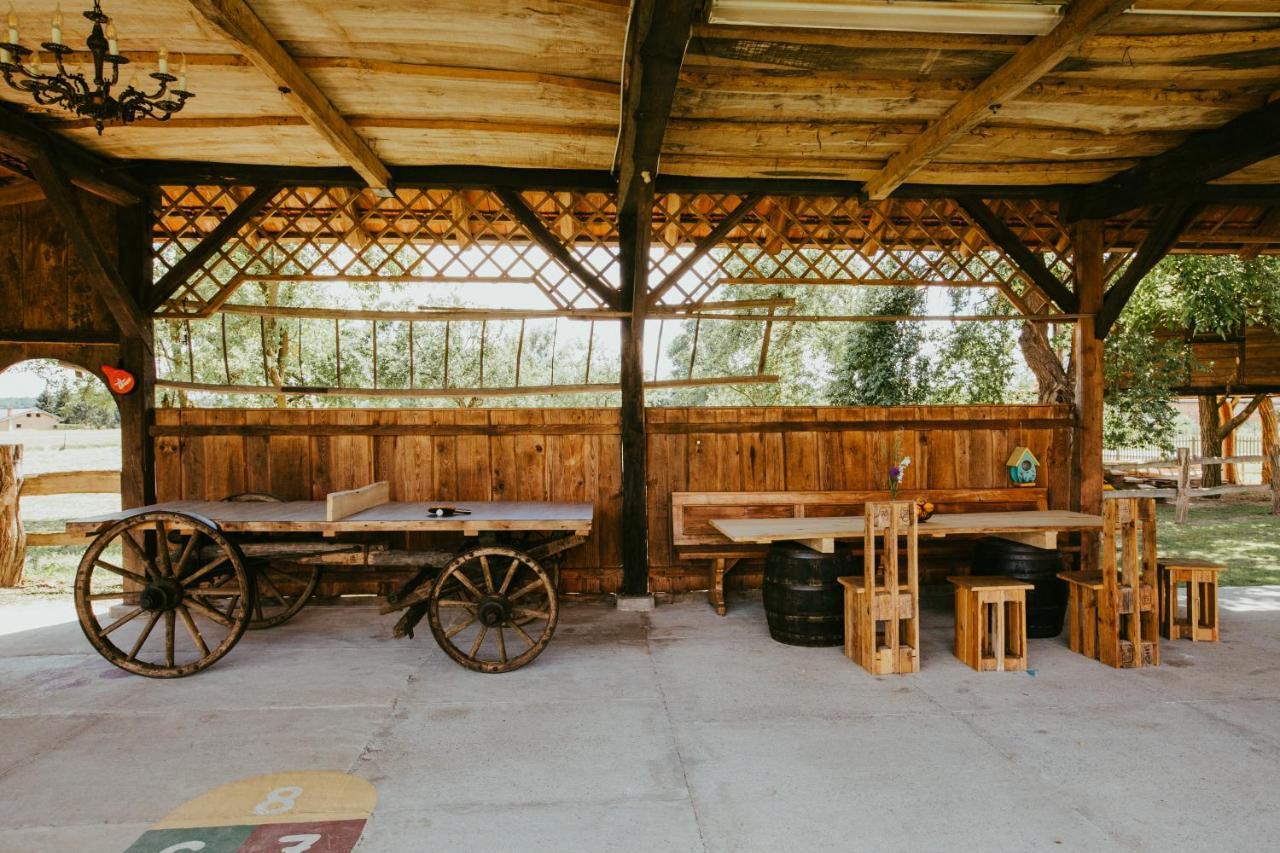 Hotel Treehouse Drevesna Hiska Strkovo Gnezdo Ranc Jures Ljutomer Exterior foto